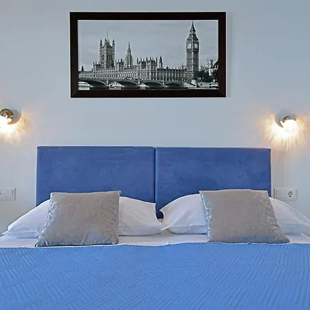 Apartments Tamara Hvar Town Room photo